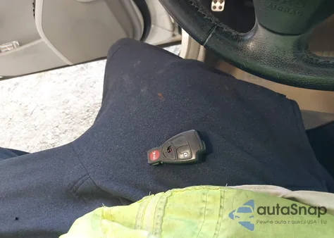 2006 Mercedes-Benz C 230 Sport from USA, damaged, VIN WDBRF52H56A892608